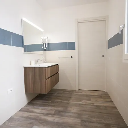 Appartement Sant'avendrace Ampio 3 2 Bagni *